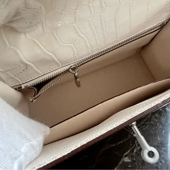 Fashion Leather Bag Sliver Lock with Crocodile pattern - Picture 6 of 14